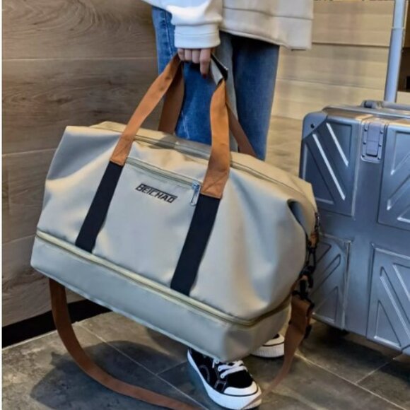 NEW!  Duffle Bag Travel Handbag Gym Bag Weekender Carry On Overnight Bags - Picture 2 of 14